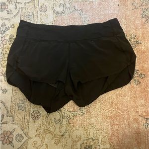 Lululemon speed up short